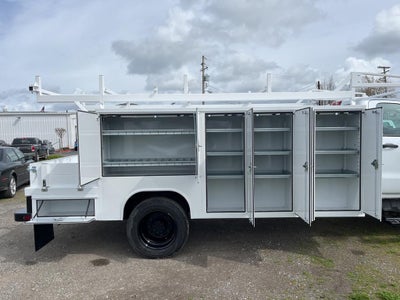 2023 Chevrolet Silverado 5500 HD Work Truck