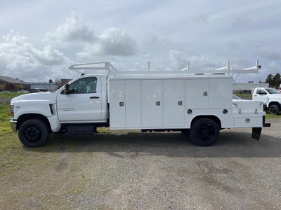 2023 Chevrolet Silverado 5500 HD Work Truck