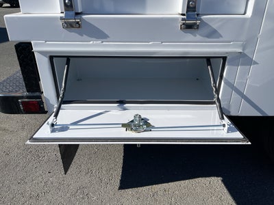 2023 Chevrolet Silverado 5500 HD Work Truck