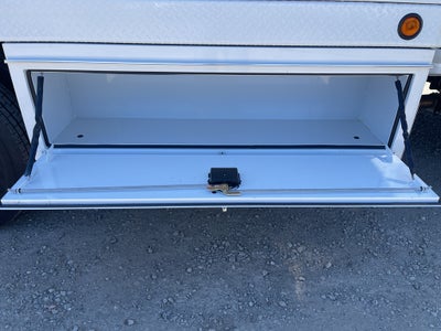 2023 Chevrolet Silverado 5500 HD Work Truck