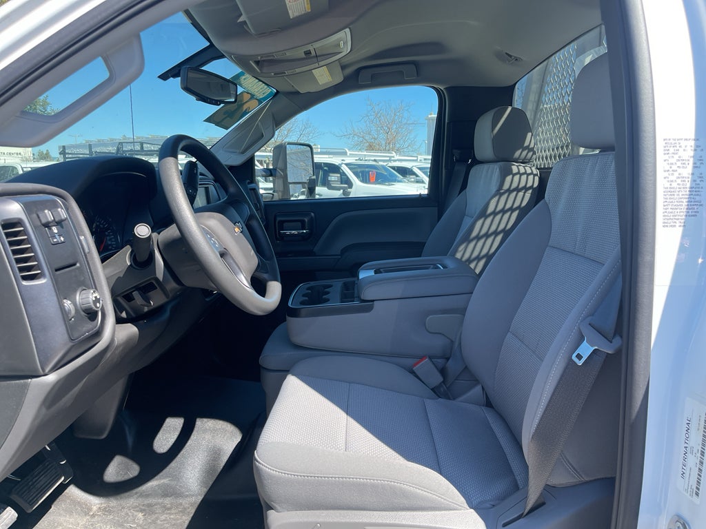 2023 Chevrolet Silverado 5500 HD Work Truck