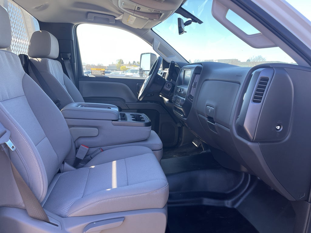 2023 Chevrolet Silverado 5500 HD Work Truck