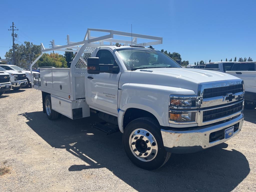 2023 Chevrolet Silverado 5500 HD Work Truck