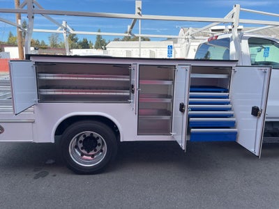 2023 Chevrolet Silverado 5500 HD Work Truck