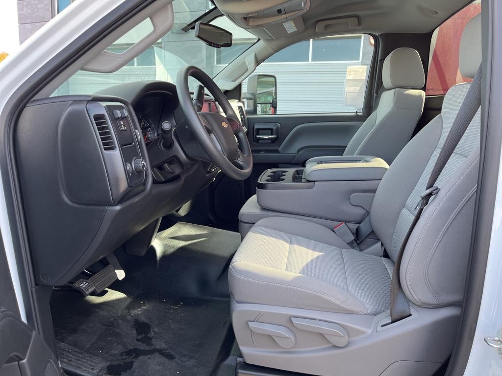 2023 Chevrolet Silverado 5500 HD Work Truck