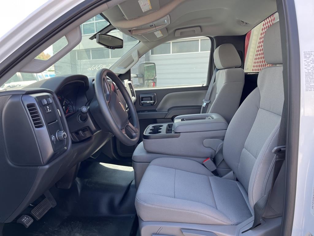 2023 Chevrolet Silverado 5500 HD Work Truck