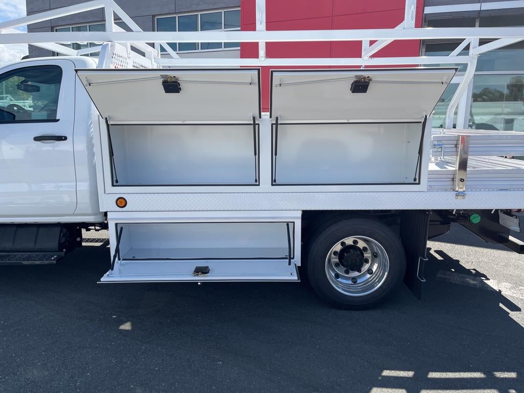 2023 Chevrolet Silverado 5500 HD Work Truck