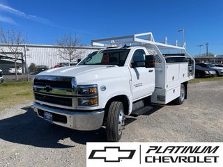 2023 Chevrolet Silverado 5500 HD Work Truck
