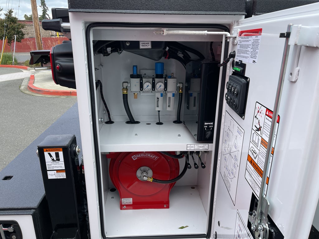 2024 Chevrolet Silverado 6500 HD Work Truck