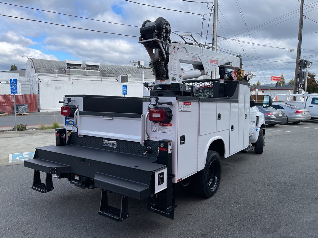 2024 Chevrolet Silverado 6500 HD Work Truck