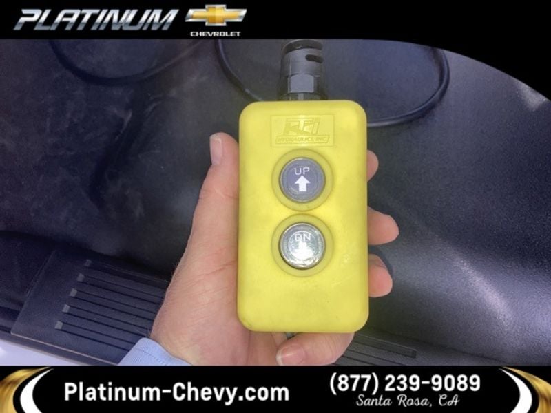 2023 Chevrolet Silverado 6500 HD Work Truck