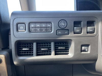 2025 Chevrolet BrightDrop 400 AWD 400