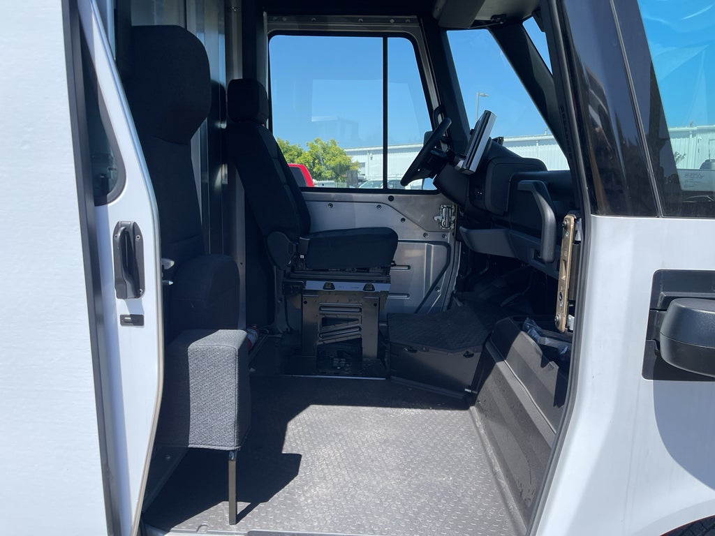 2025 Chevrolet BrightDrop 400 AWD 400