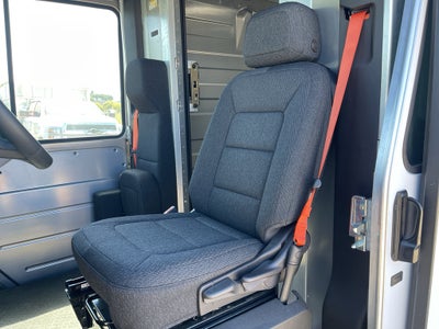 2025 Chevrolet BrightDrop 400 AWD 400