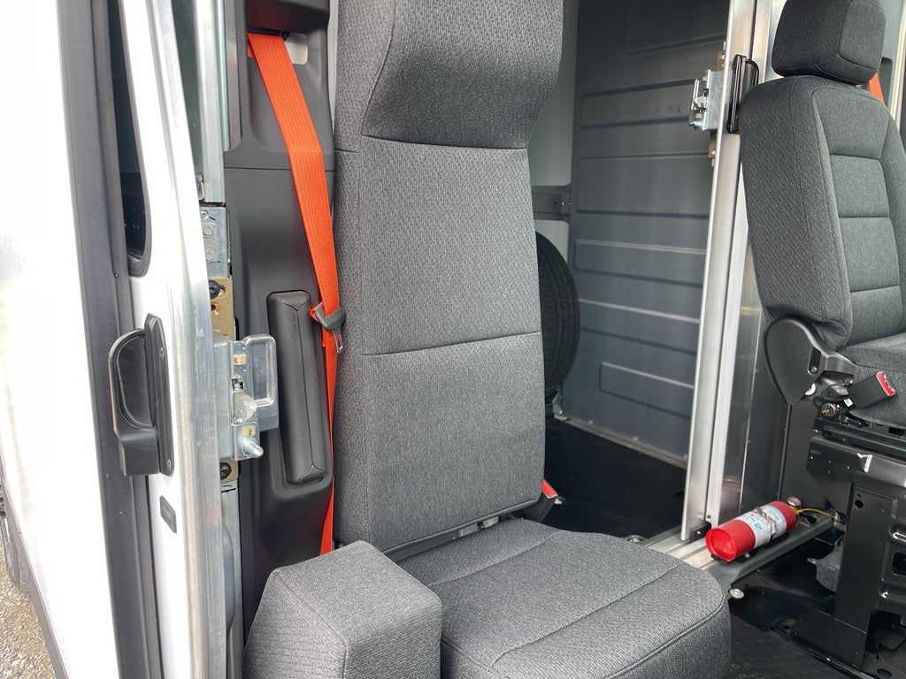 2025 Chevrolet BrightDrop 400 AWD 400