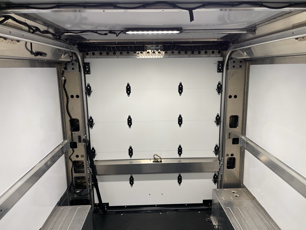 2025 Chevrolet BrightDrop 400 AWD 400