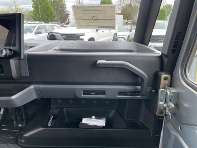 2025 Chevrolet BrightDrop 400 AWD 400