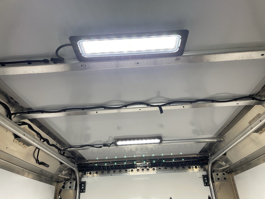 2025 Chevrolet BrightDrop 400 AWD 400