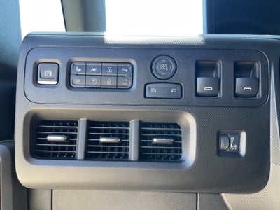 2025 Chevrolet BrightDrop 400 AWD 400