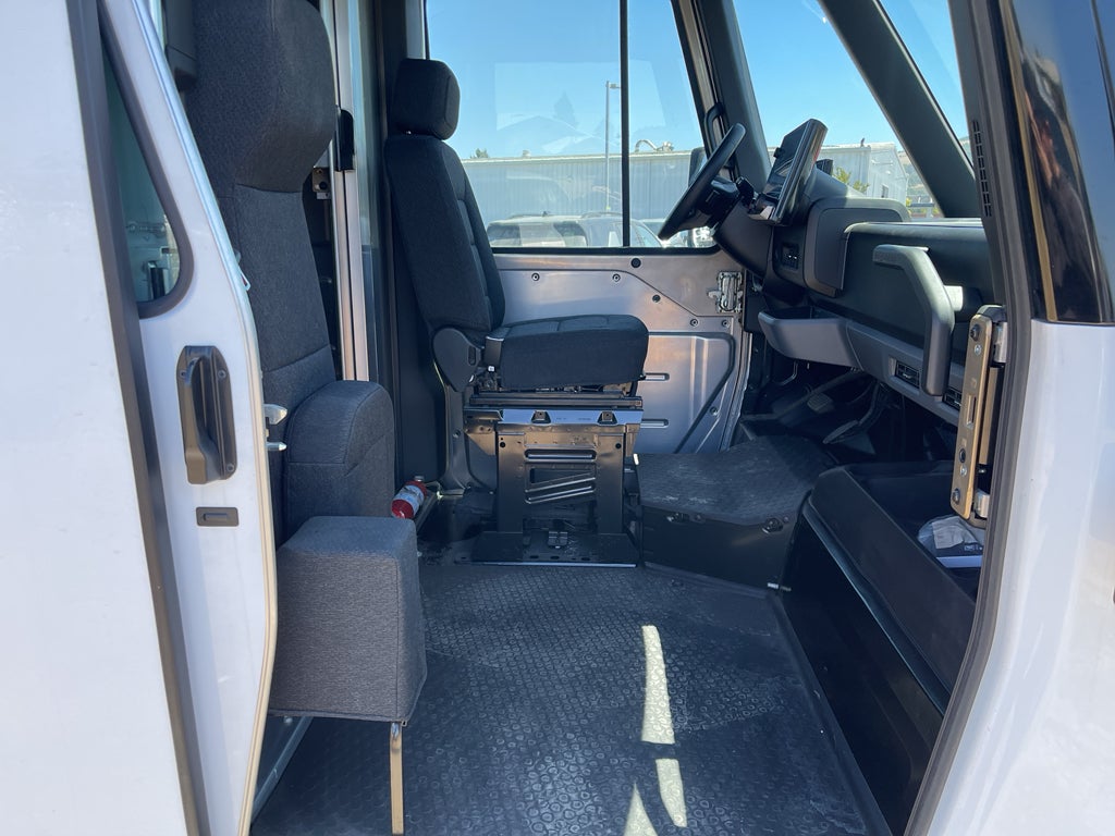 2025 Chevrolet BrightDrop 400 AWD 400