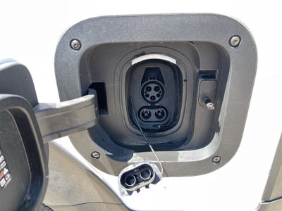 2025 Chevrolet BrightDrop 400 AWD 400