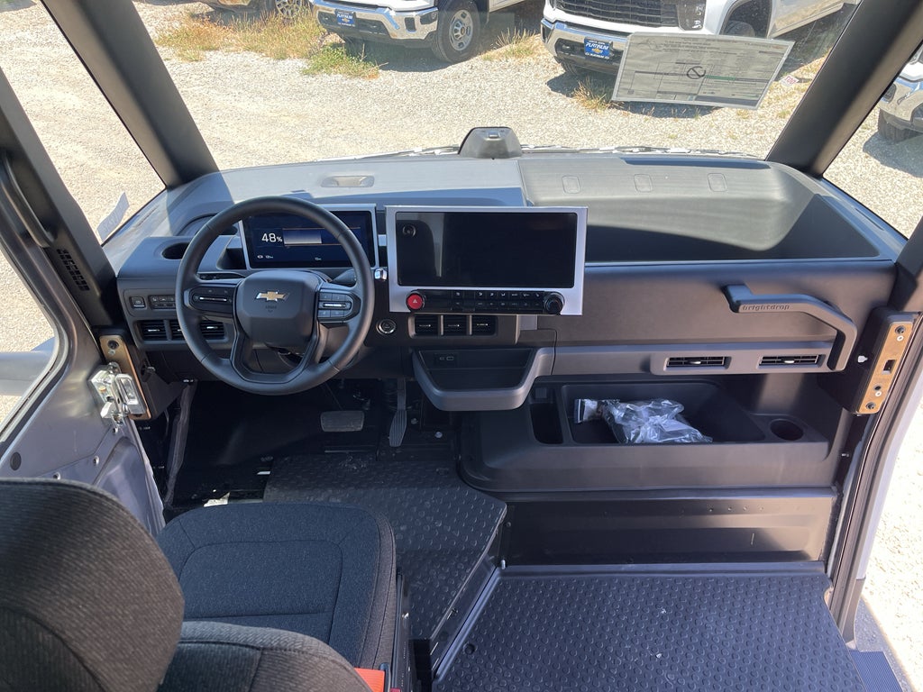 2025 Chevrolet BrightDrop 400 AWD 400