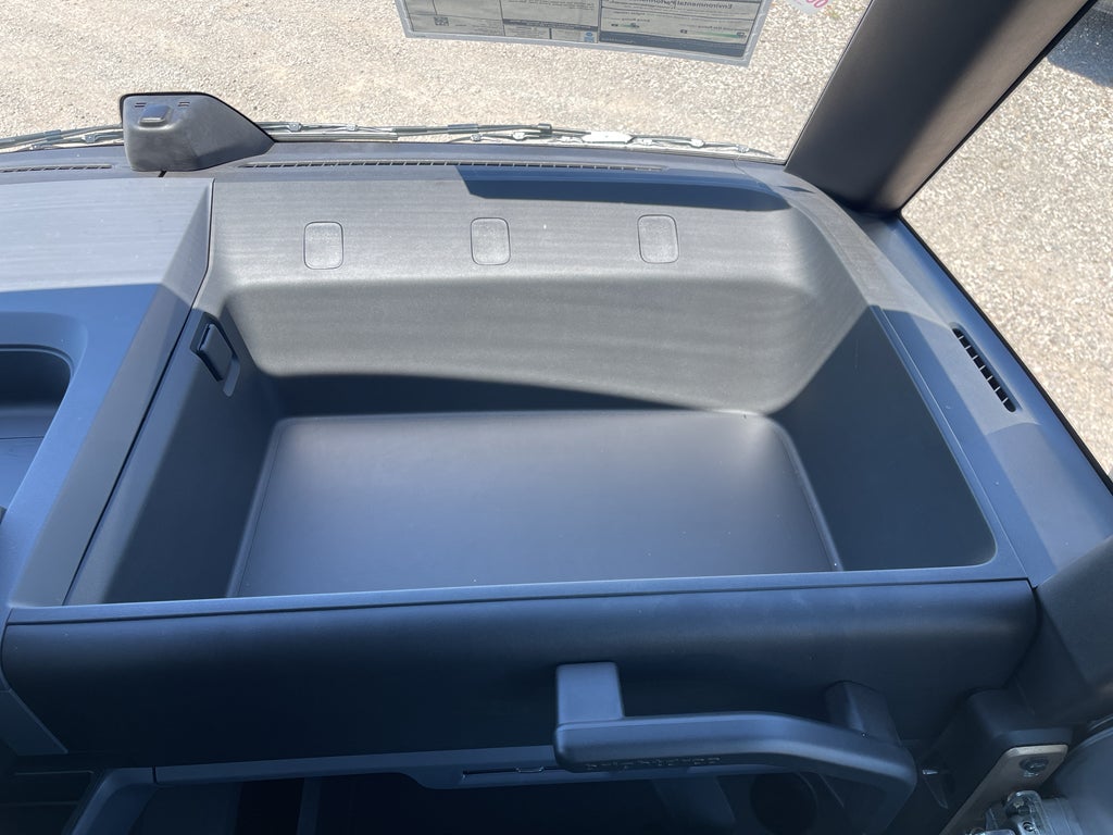 2025 Chevrolet BrightDrop 400 AWD 400