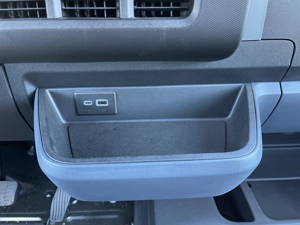 2025 Chevrolet BrightDrop 400 AWD 400