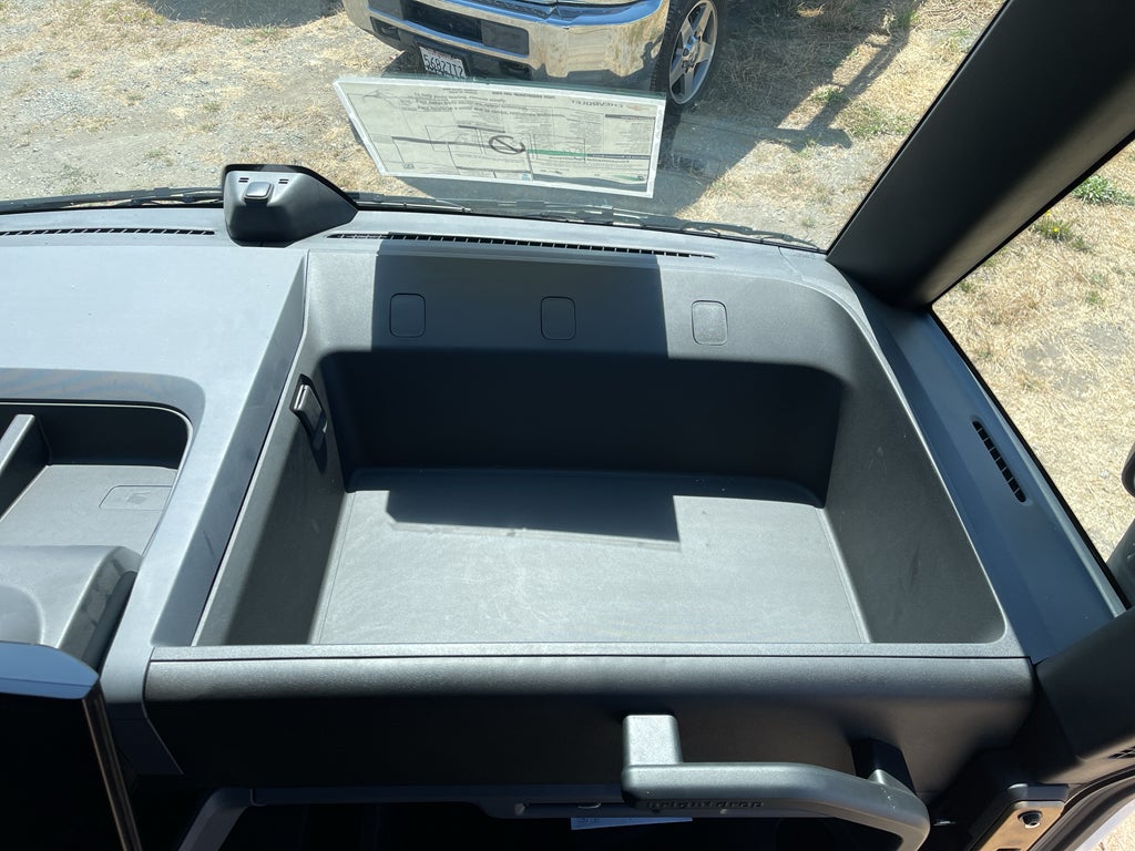2025 Chevrolet BrightDrop 400 AWD 400