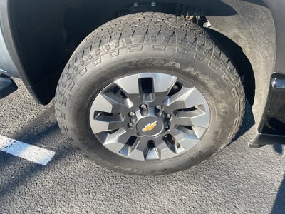 2024 Chevrolet Silverado 2500 HD Custom