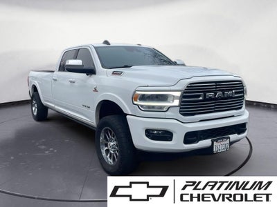 2019 RAM 3500 Laramie Crew Cab 4x4 8' Box
