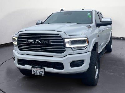 2019 RAM 3500 Laramie Crew Cab 4x4 8' Box