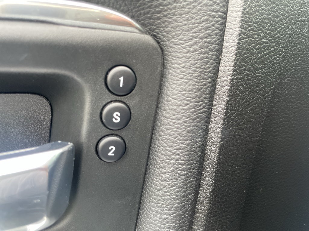 2019 RAM 3500 Laramie Crew Cab 4x4 8' Box