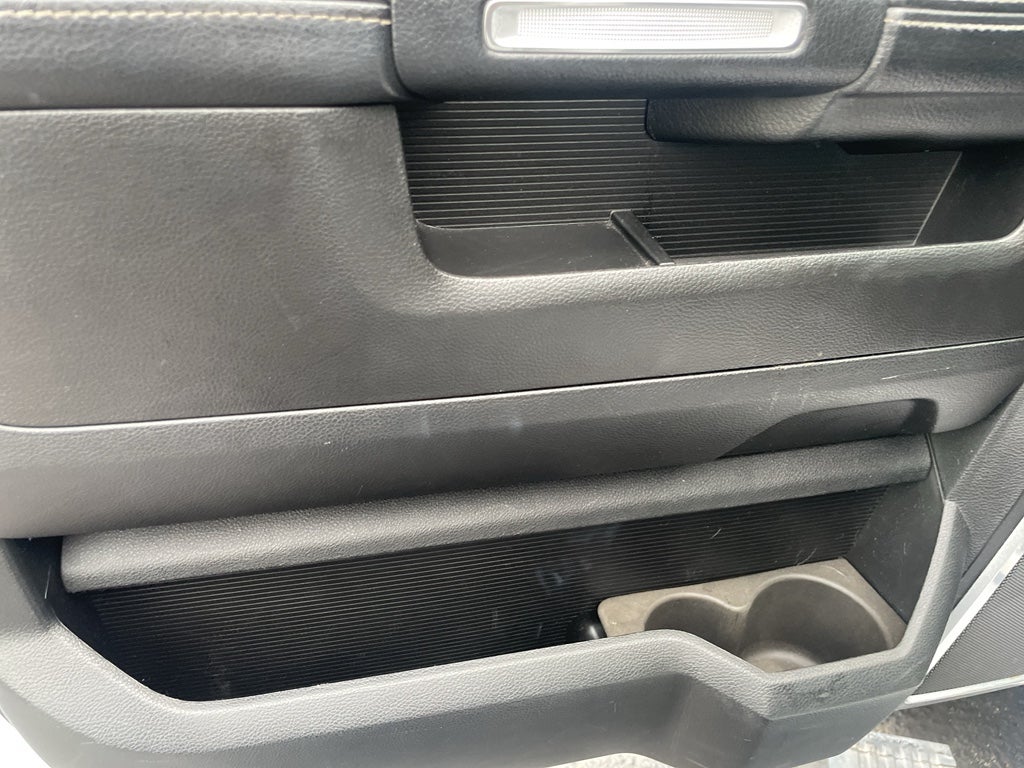 2019 RAM 3500 Laramie Crew Cab 4x4 8' Box