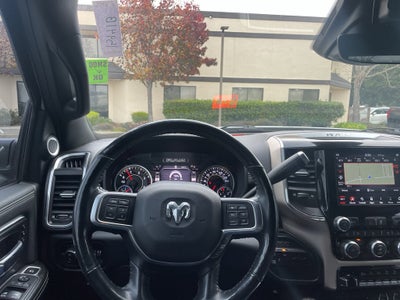 2019 RAM 3500 Laramie Crew Cab 4x4 8' Box