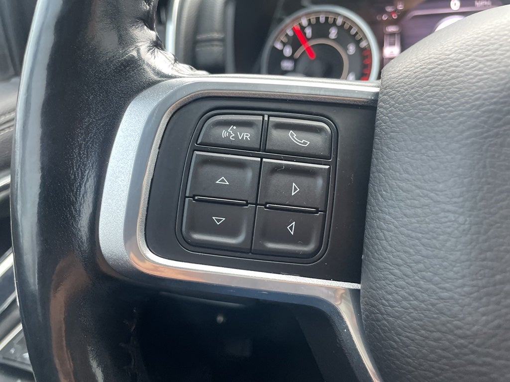 2019 RAM 3500 Laramie Crew Cab 4x4 8' Box