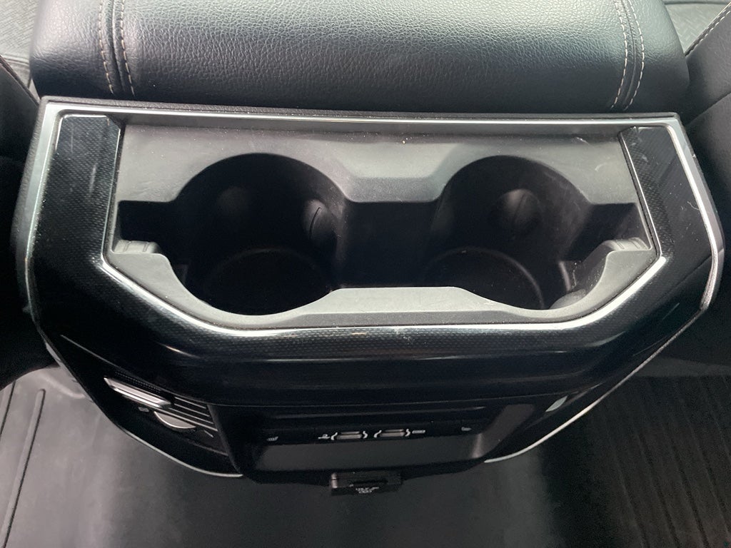 2019 RAM 3500 Laramie Crew Cab 4x4 8' Box