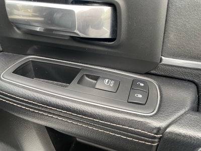 2019 RAM 3500 Laramie Crew Cab 4x4 8' Box