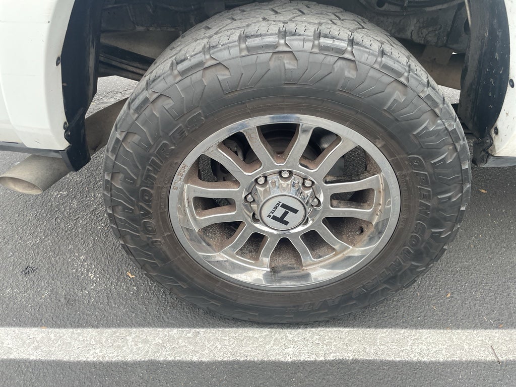 2019 RAM 3500 Laramie Crew Cab 4x4 8' Box