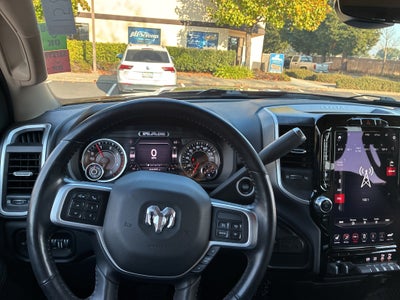 2020 RAM 2500 Big Horn Crew Cab 4x4 6'4" Box