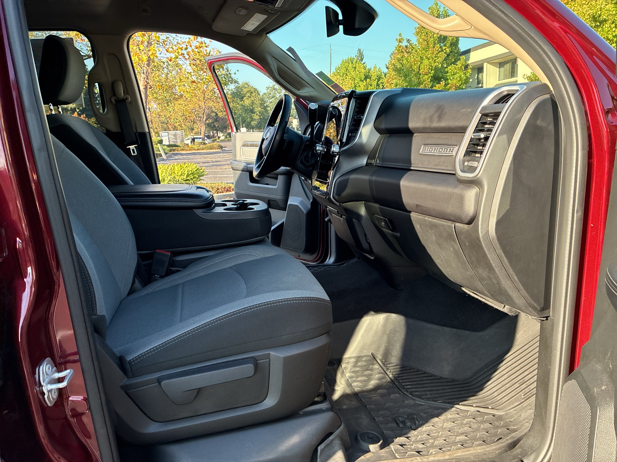 2020 RAM 2500 Big Horn Crew Cab 4x4 6'4" Box