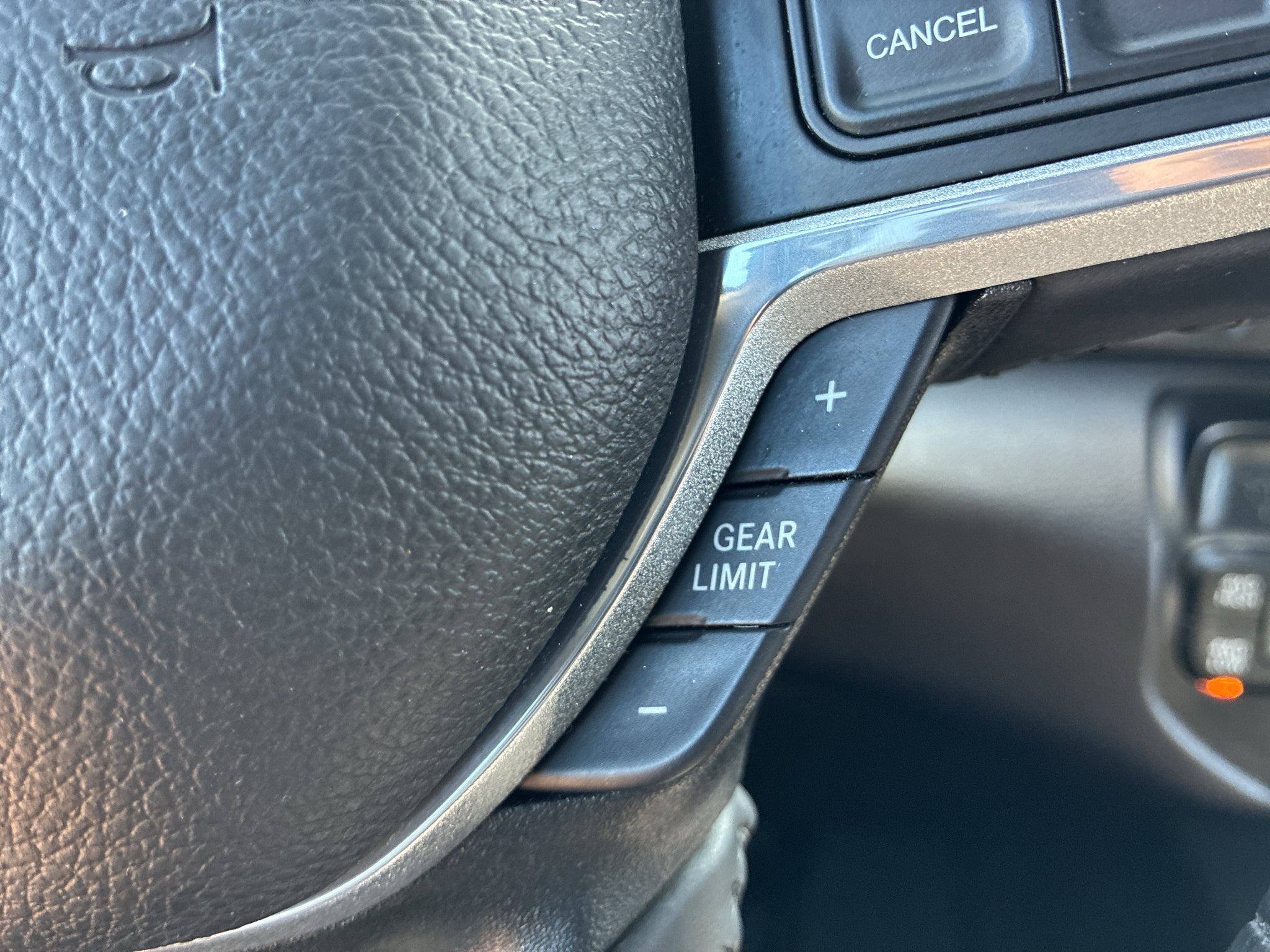2022 RAM 2500 Laramie Crew Cab 4x4 6'4" Box
