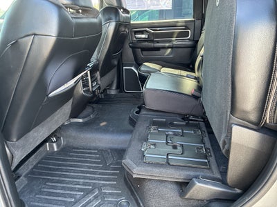 2022 RAM 2500 Laramie Crew Cab 4x4 6'4" Box