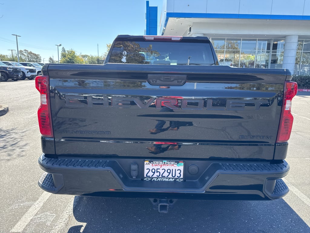 2023 Chevrolet Silverado 1500 Custom