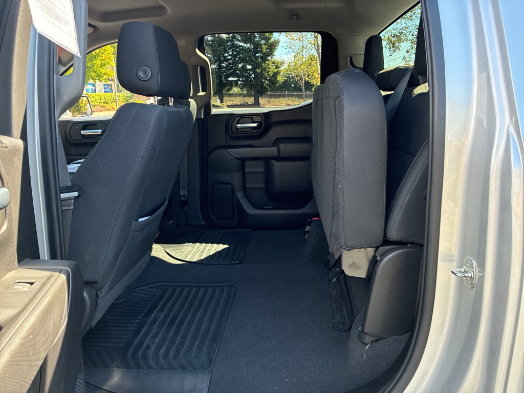 2022 Chevrolet Silverado 1500 LTD Custom