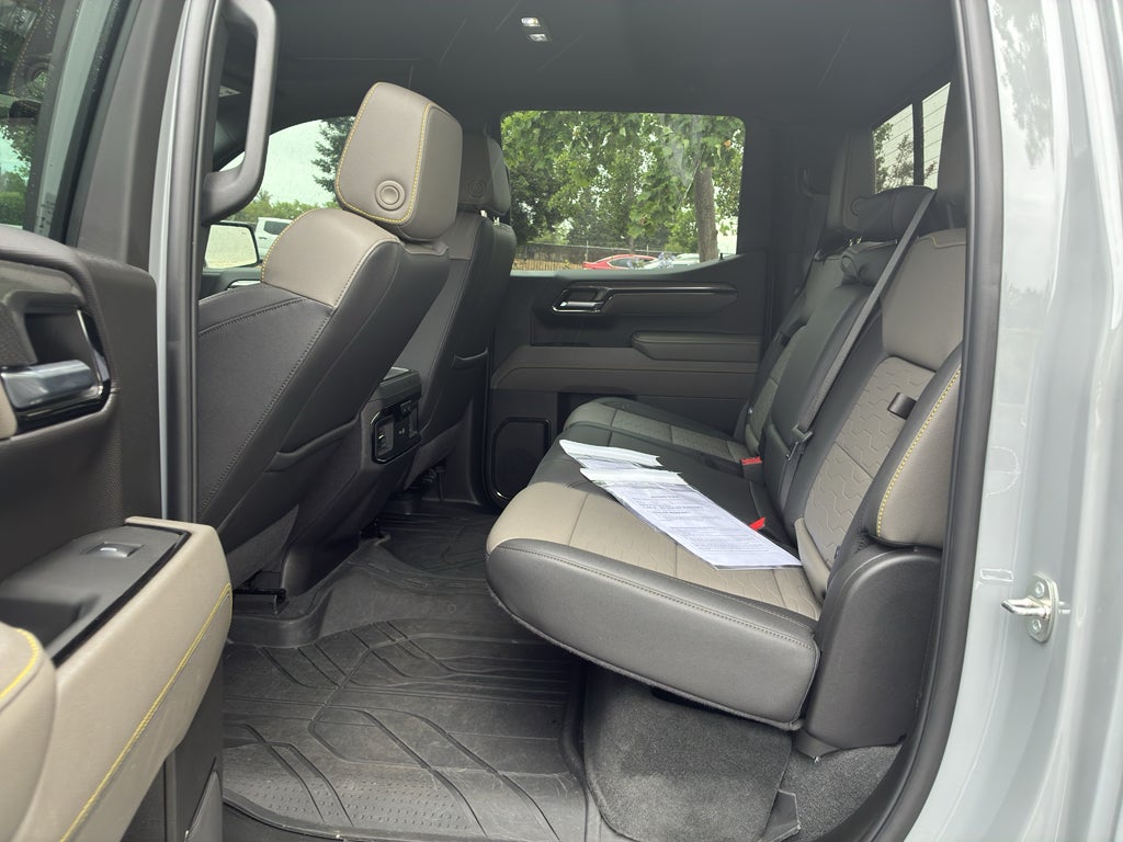 2024 Chevrolet Silverado 1500 ZR2