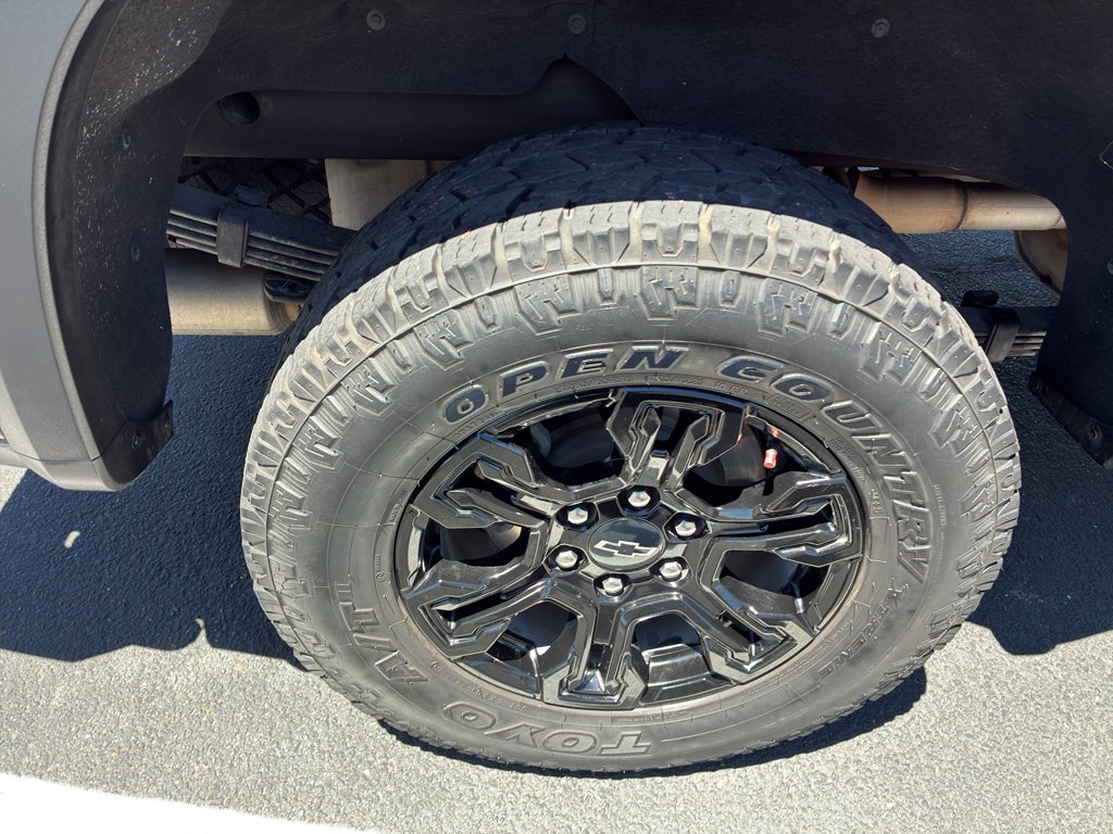 2023 Chevrolet Silverado 1500 ZR2
