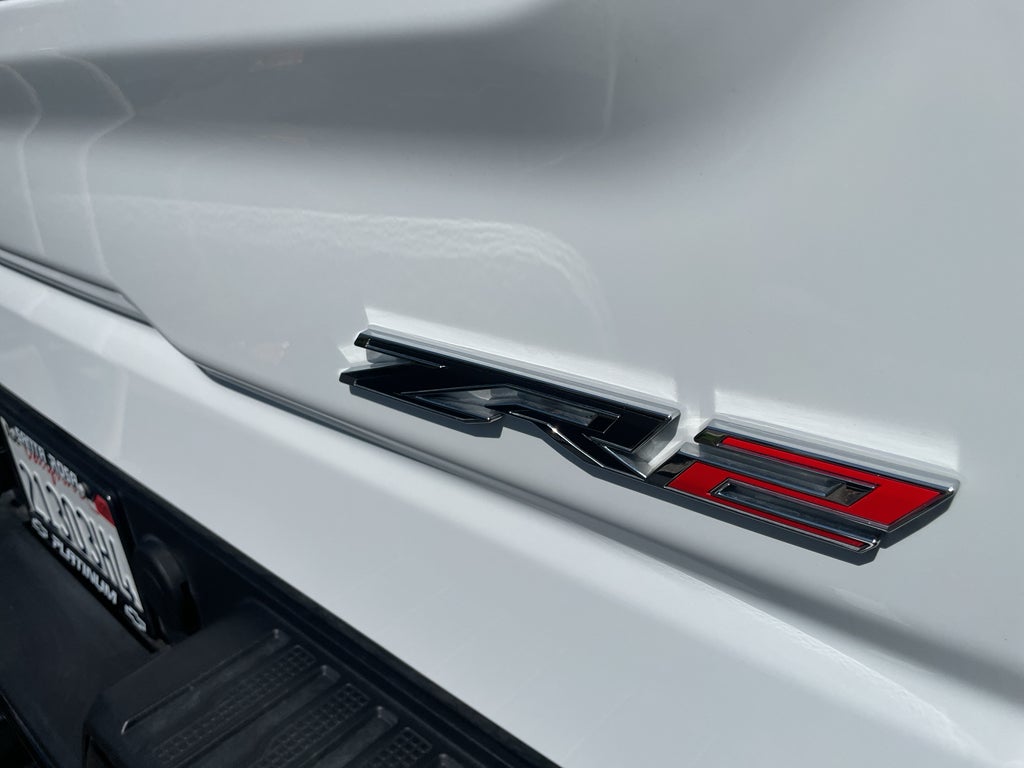 2025 Chevrolet Silverado 1500 ZR2