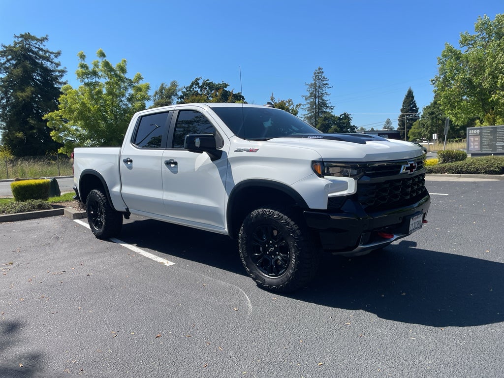 2025 Chevrolet Silverado 1500 ZR2