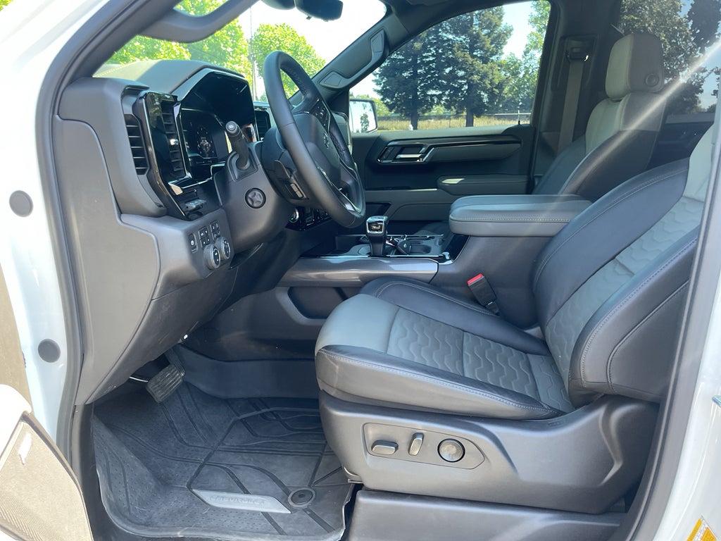 2025 Chevrolet Silverado 1500 ZR2